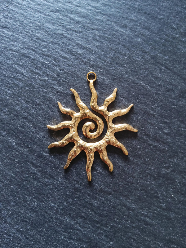 Gold Stainless Steel Swirl Sun Pendant 40x33x2mm Hole: 2.2mm - ContentedCatz