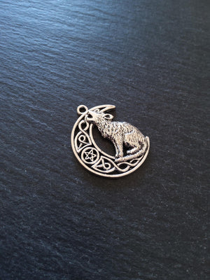 4 or 20 Howling Wolf & Celtic Moon Antique Silver Tone Alloy Charms 34x26mm