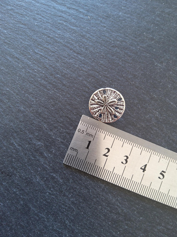 6 or 30 Sand Dollar Silver Tone Metal Alloy Buttons 18mm (6/8") Fasteners