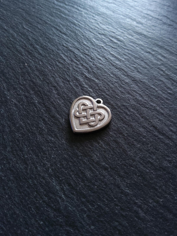 2 or 10 Celtic Knot Stainless Steel Heart Charms 19x18x2.5mm