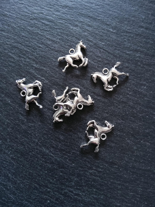 10 or 50 Horse Charms Antique Silver Tone Metal Alloy 15x19x3.5mm