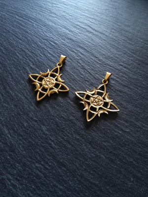 Witches Knot Pentagram & Moon Pendant Gold Stainless Steel 31x34mm