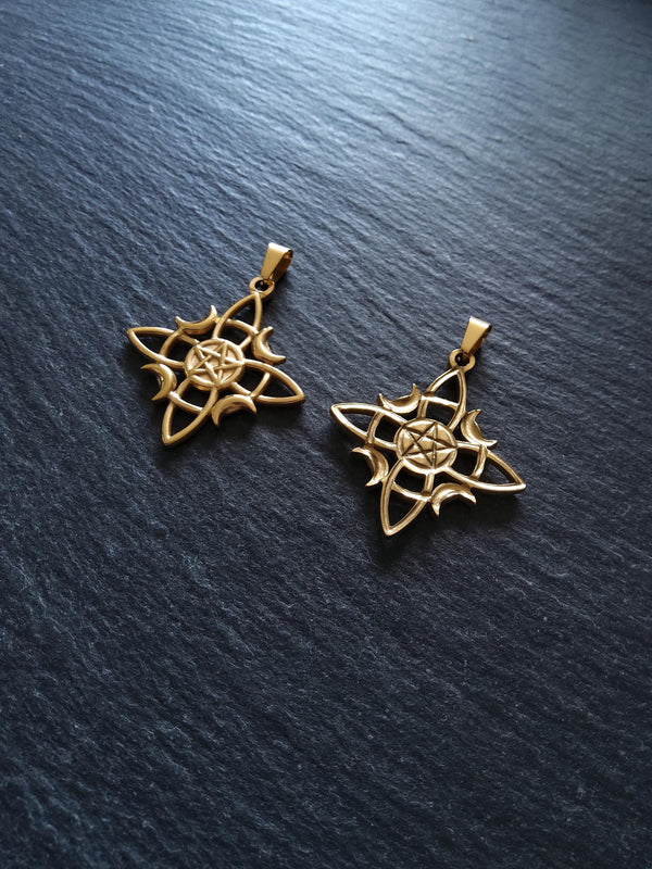 Witches Knot Pentagram & Moon Pendant Gold Stainless Steel 31x34mm