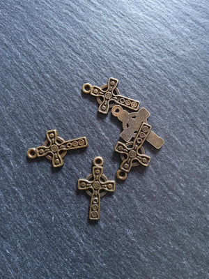 8 or 40 Celtic Cross Charms Antique Bronze Tone 26x16mm