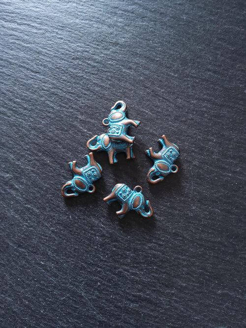 6 or 30 Antique Copper Tone Elephant Charms With Blue Patina 22x18x5mm