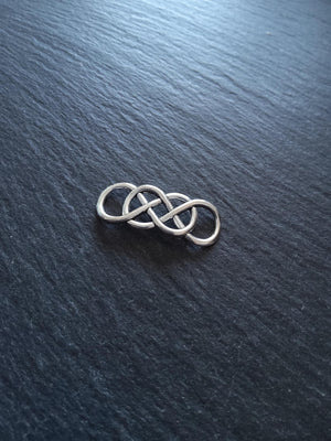 6 or 30 Celtic Knot Connector Charms Double Infinity Knot Antique Silver Tone Alloy 33x13mm