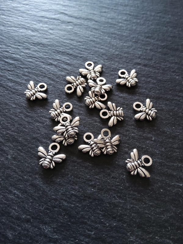 20 or 100 Little Bee Charms Antique Silver Tone Alloy 10x11x2mm Nickel FREE