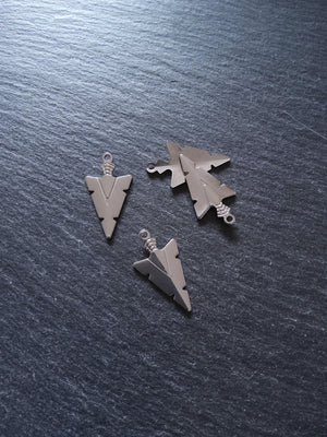 4 or 20 Arrow Head Charms Stainless Steel 28x15x2mm - ContentedCatz