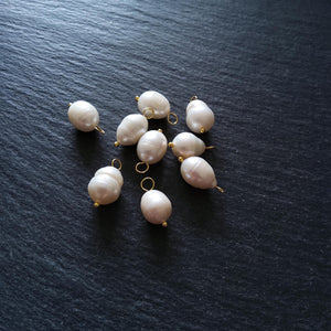 2 or 10 Natural Cultured Freshwater Pearl Charms 16mm