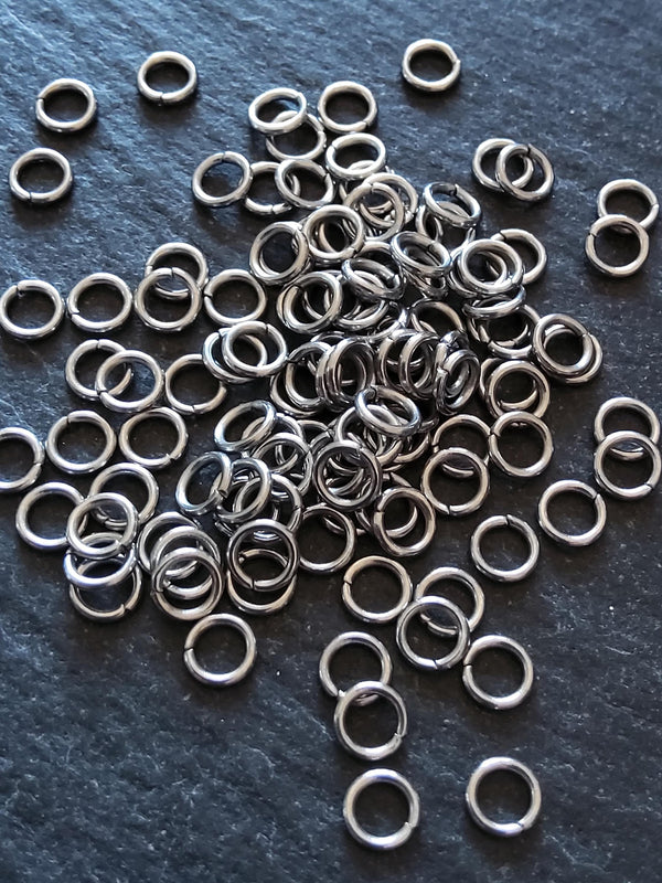 200 or 1000 Stainless Steel 4.5mm Jump Rings 0.8mm (20 Gauge) Hole: 2.8mm - ContentedCatz