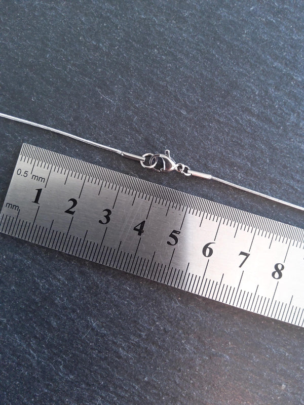 1 or 5 Stainless Steel Snake Chain Necklaces 17.7 inch (45cm) Long. Thickness 0.9mm