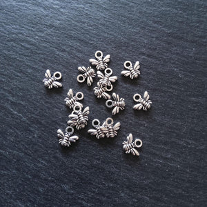 20 or 100 Little Bee Charms Antique Silver Tone Alloy 10x11x2mm Nickel FREE