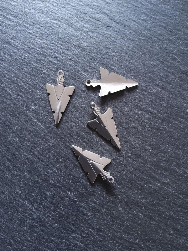 4 or 20 Arrow Head Charms Stainless Steel 28x15x2mm - ContentedCatz
