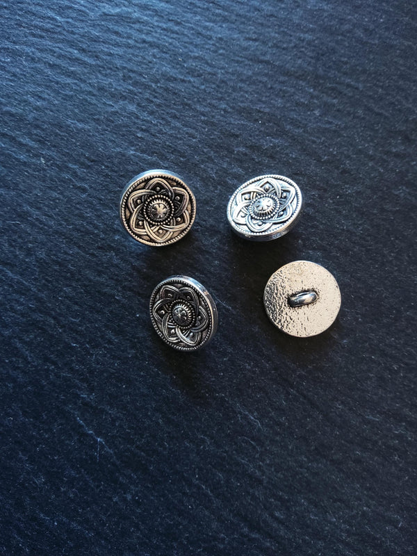 8 or 40 Flower Metal Shank Buttons Antique Silver Tone 15mm (5/8") Fasteners