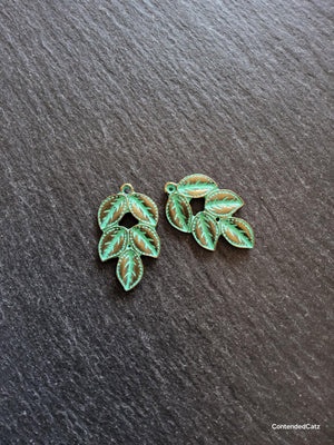 4 or 20 Antique Bronze Leaf Branch Charms with Green Patina 32x19x3mm - ContentedCatz