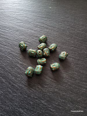 8 or 40 Buddha Head Beads Antique Bronze Tone Alloy with Green Patina 11x9mm Hole: 1.7mm
