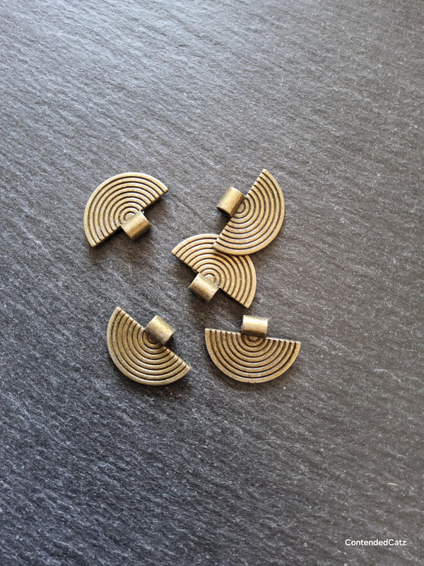 6 or 30 Antique Bronze Tone Alloy Semi-Circular Rainbow Patterned Charms 25x17mm - ContentedCatz